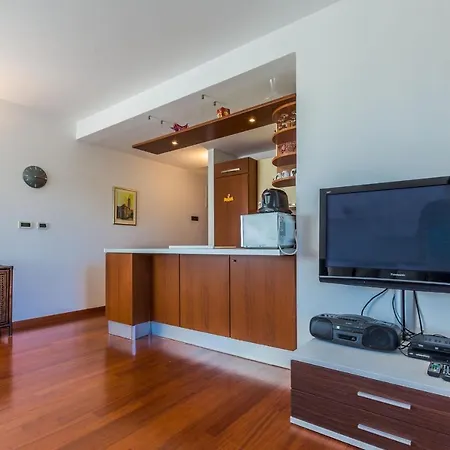 Adriano 2Br Apartment With Terrace Zadar Exterior photo