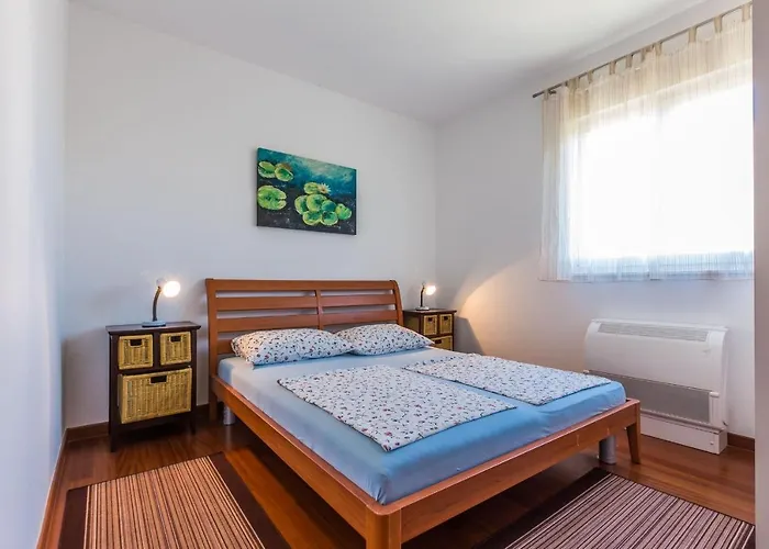 Adriano 2Br Apartment With Terrace